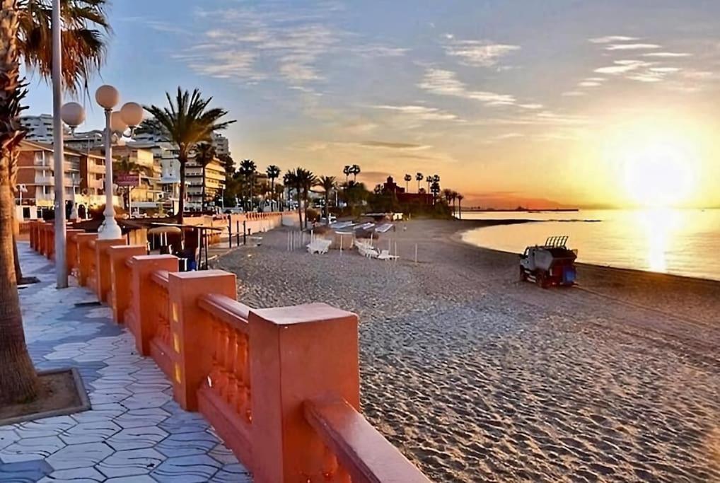 Lejlighed Minerva. Moderno Estudio. Vistas Al Mar Y Montana Benalmádena